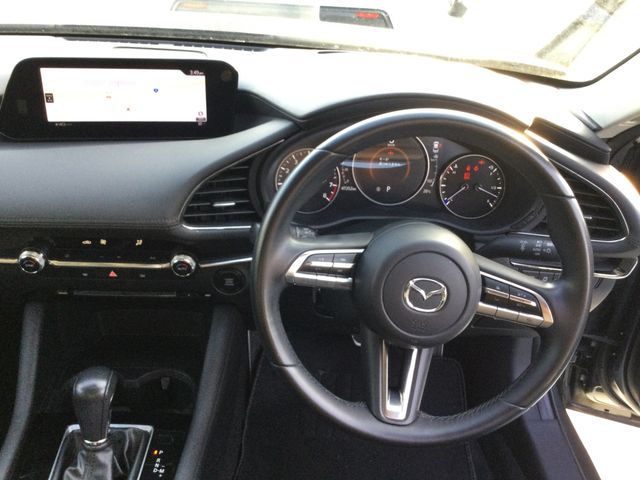 MAZDA3 SEDAN
