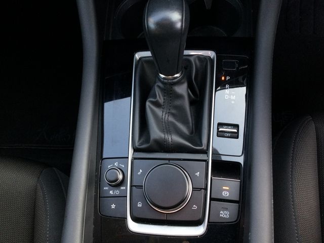 MAZDA3 SEDAN