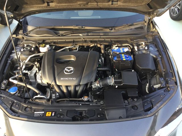 MAZDA3 SEDAN