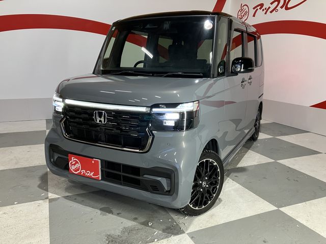 N-BOX CUSTOM 4WD