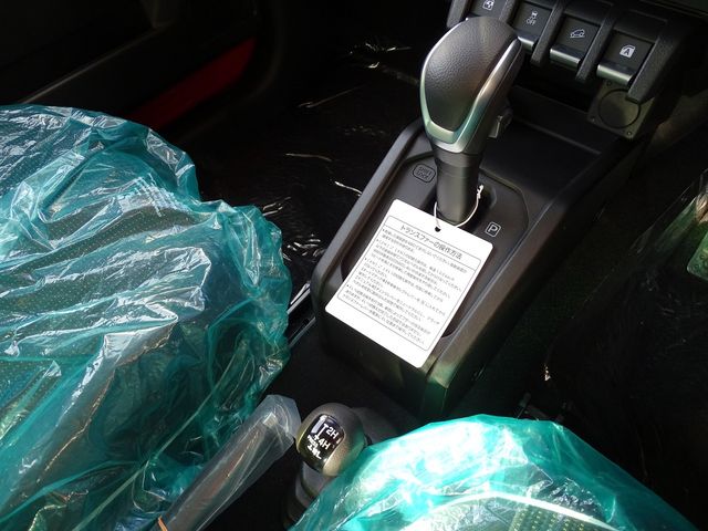 JIMNY NOMADE