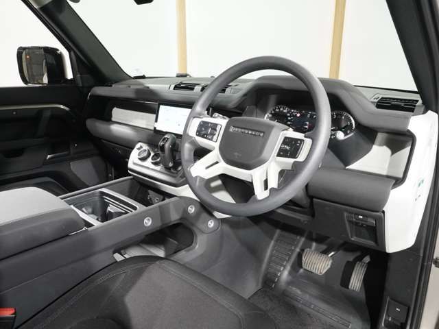 ROVER DEFENDER