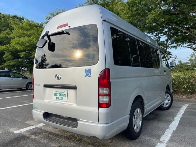 HIACE van 4WD