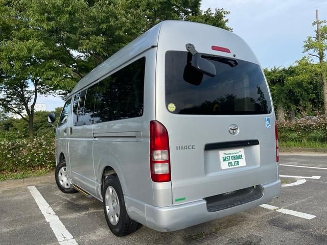 HIACE van 4WD