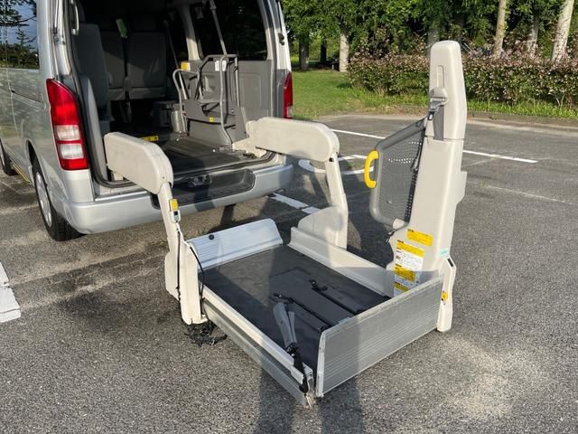 HIACE van 4WD