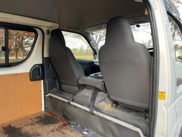 HIACE van 4WD