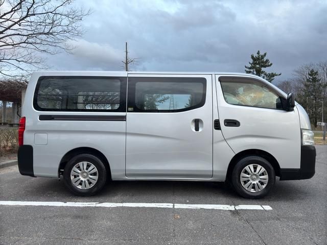 NV350 CARAVAN 4WD