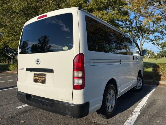 HIACE van 4WD