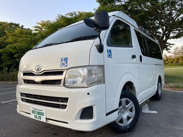 HIACE van 4WD