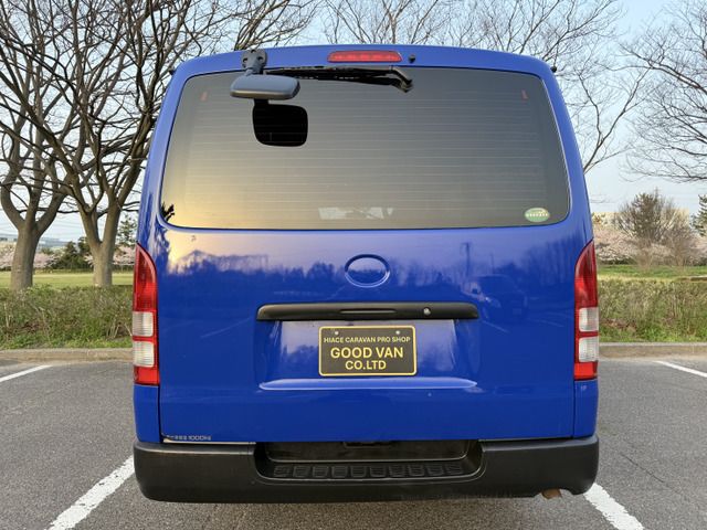 HIACE van 4WD