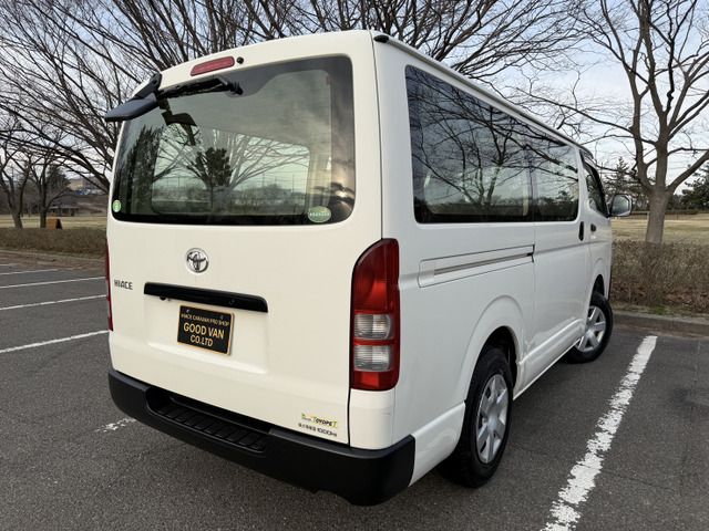 HIACE van 4WD