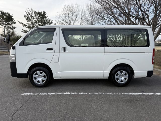 HIACE van 4WD
