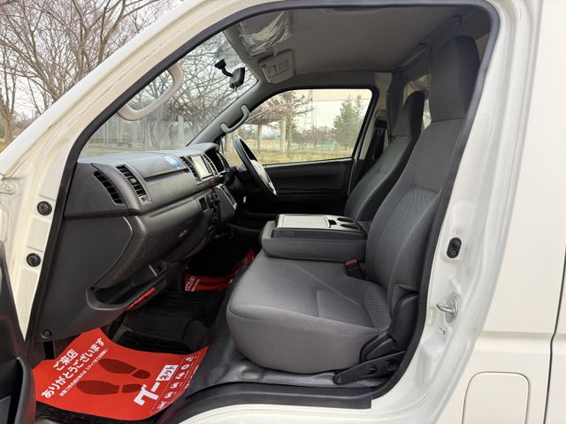 HIACE van 4WD