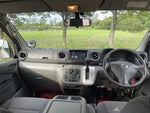 NV350 CARAVAN 4WD