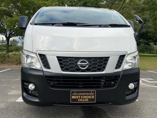 NV350 CARAVAN 4WD