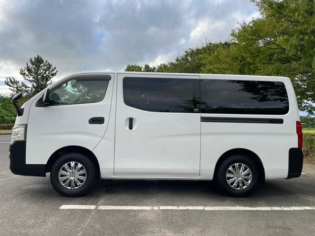 NV350 CARAVAN 4WD