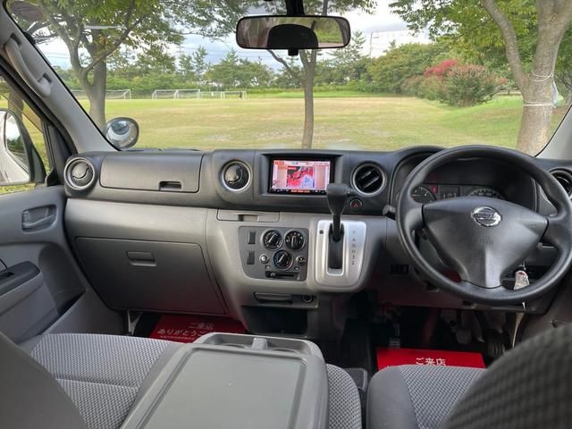 NV350 CARAVAN 4WD