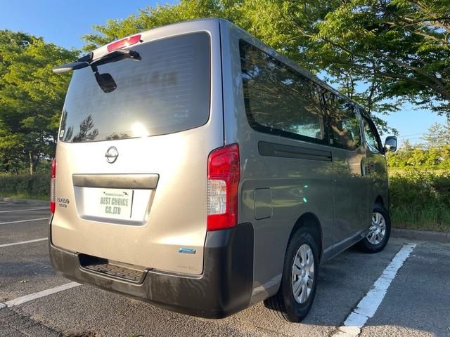 NV350 CARAVAN 4WD