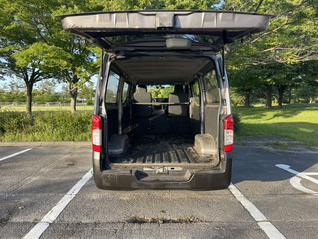 NV350 CARAVAN 4WD
