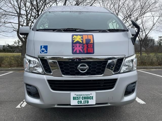 NV350 CARAVAN 4WD