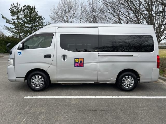 NV350 CARAVAN 4WD