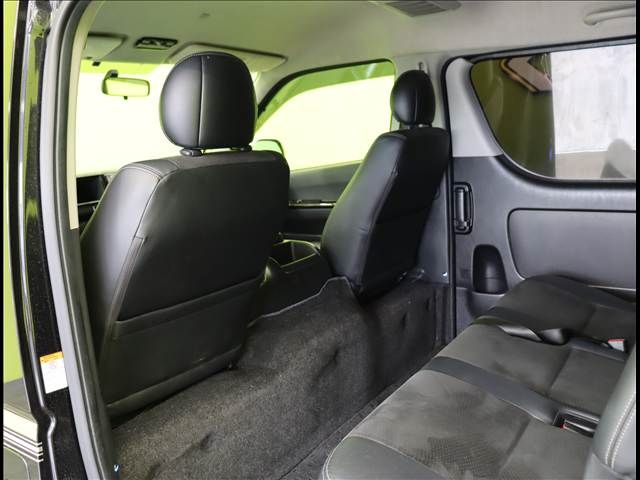 REGIUSACE van 2WD