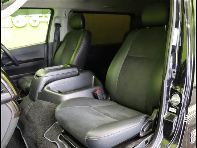 REGIUSACE van 2WD