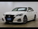 CROWN sedan hybrid