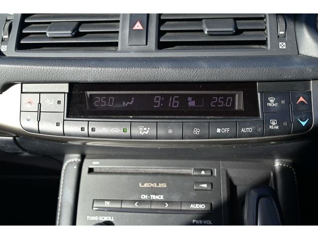 LEXUS CT200h