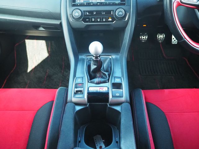 CIVIC hatchback