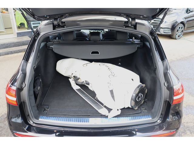 MERCEDES BENZ E class stationwagon