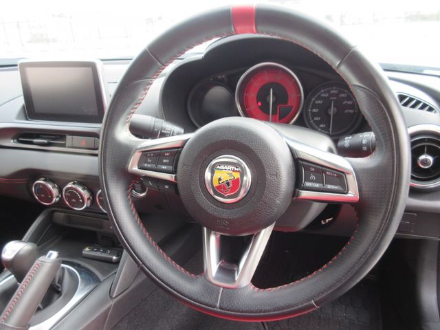 ABARTH 124 SPIDER