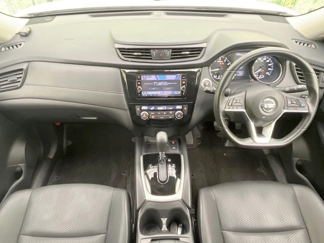 X-TRAIL 2WD