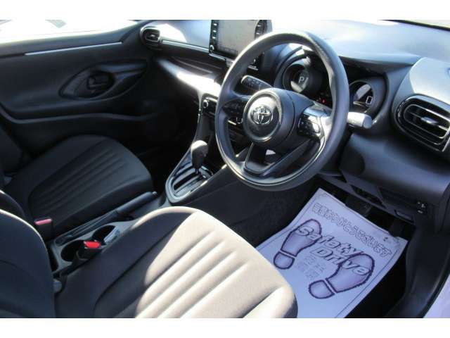 YARIS HYBRID