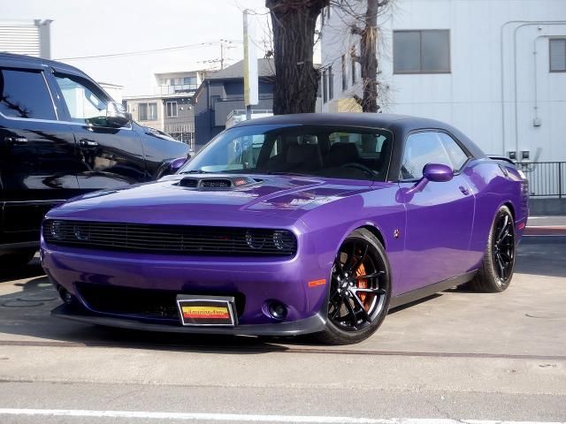 DODGE CHALLENGER
