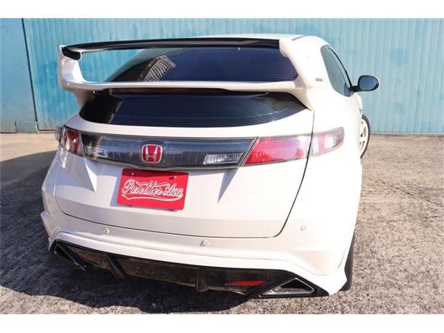 CIVIC hatchback