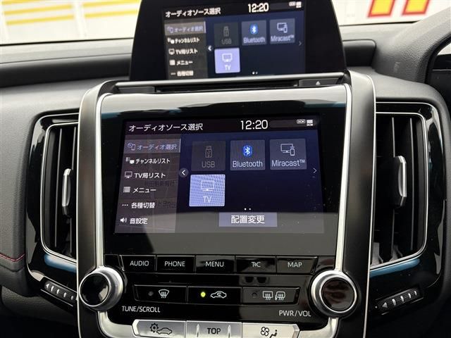 CROWN sedan hybrid 4WD