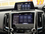 CROWN sedan hybrid 4WD