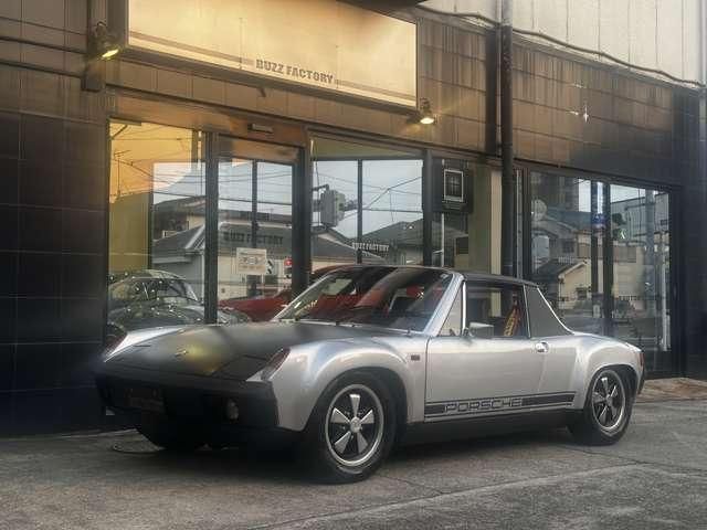 PORSCHE 914