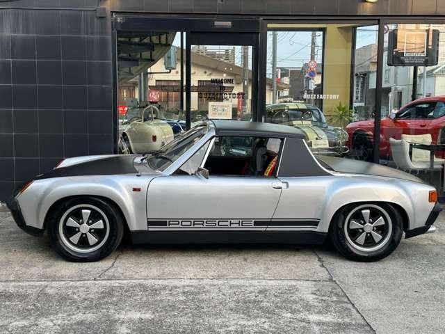 PORSCHE 914