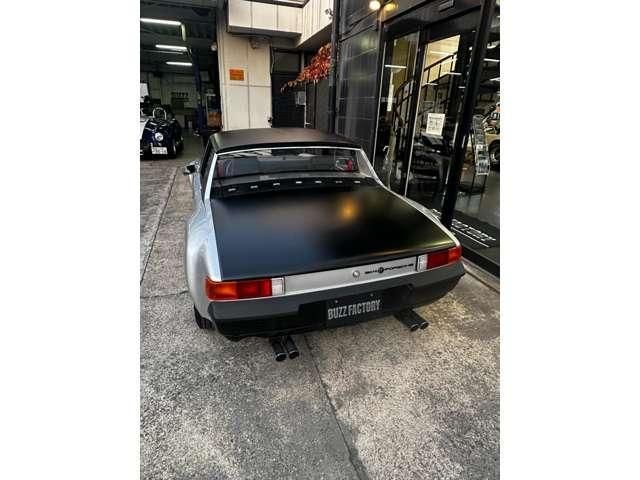 PORSCHE 914