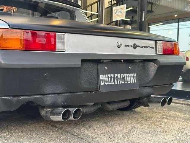 PORSCHE 914