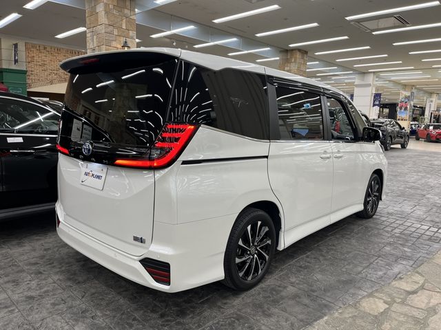 NOAH HYBRID