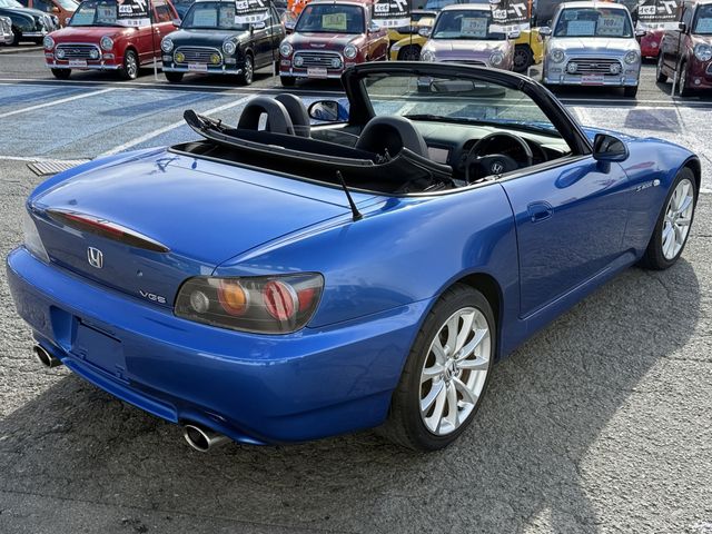 S2000