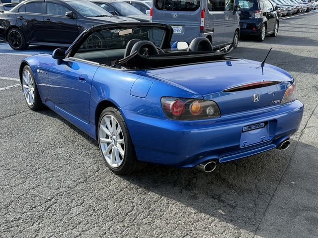 S2000