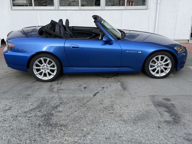 S2000