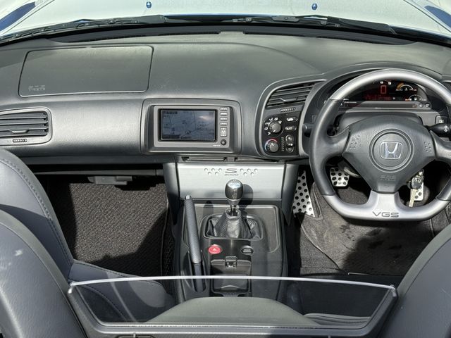 S2000