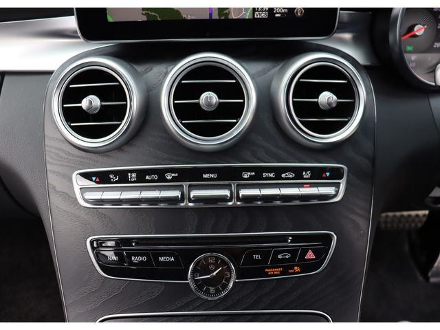MERCEDES BENZ C class sedan