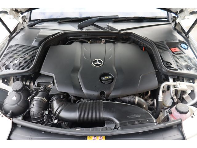 MERCEDES BENZ C class sedan