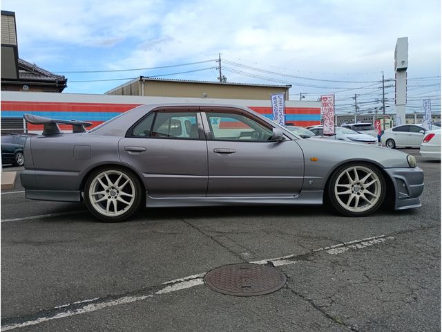 SKYLINE